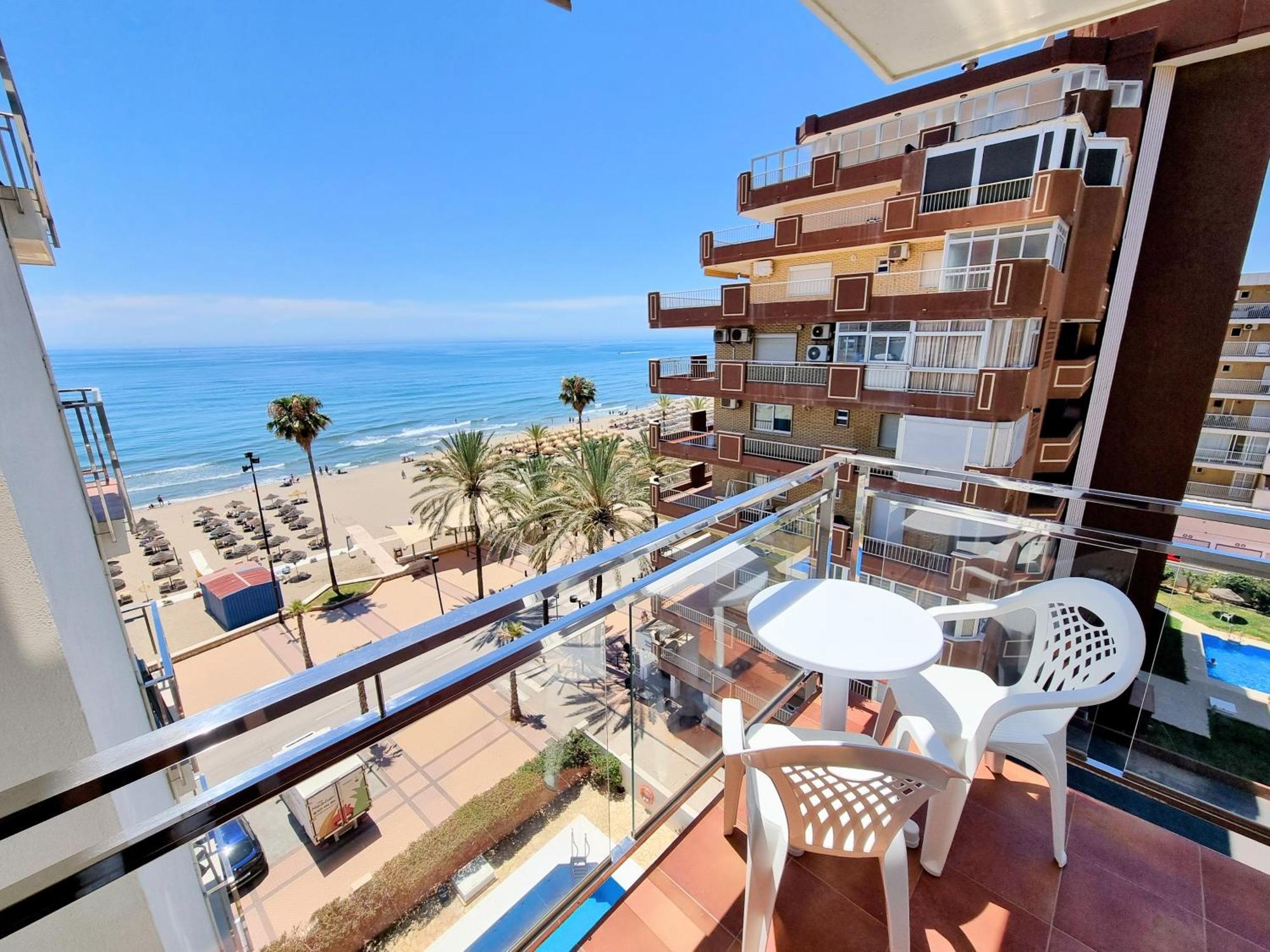 Barbados Beach And Pool Apartment Fuengirola Luaran gambar